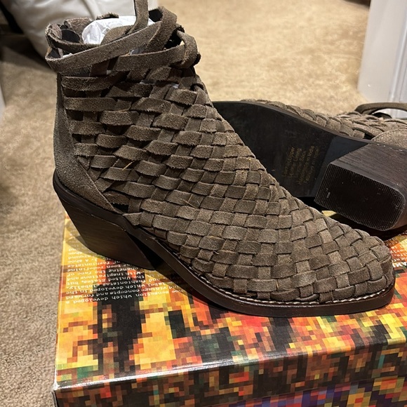 Jeffrey Campbell Suede Booties - Picture 2 of 6